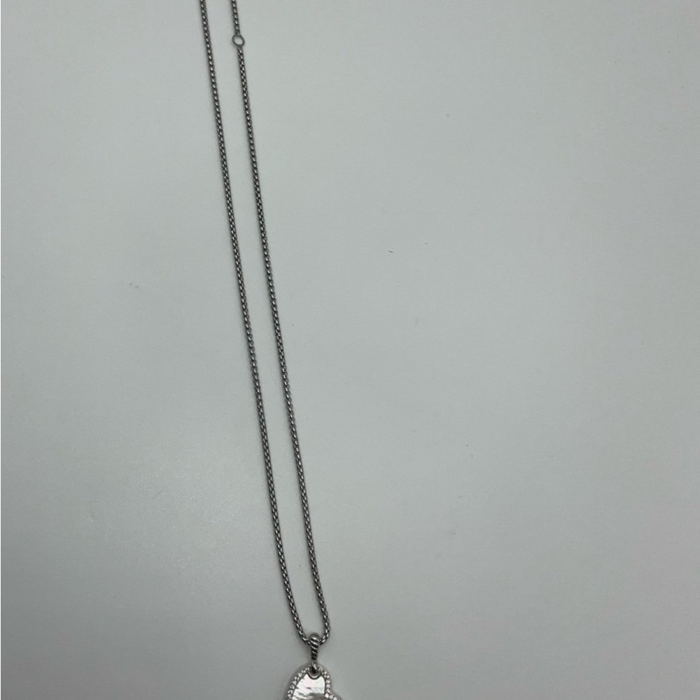 PRICE IS FIRM David Yurman Heart Amulet Necklace - Picture 8 of 8